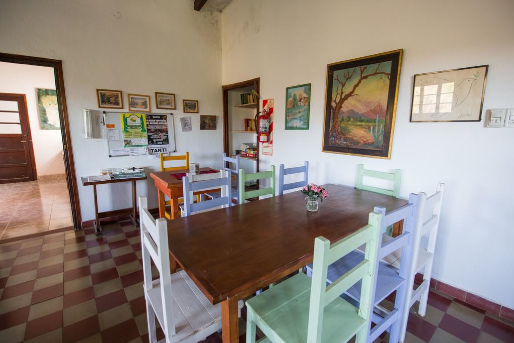 Hostel Aneley Tanti Exterior foto